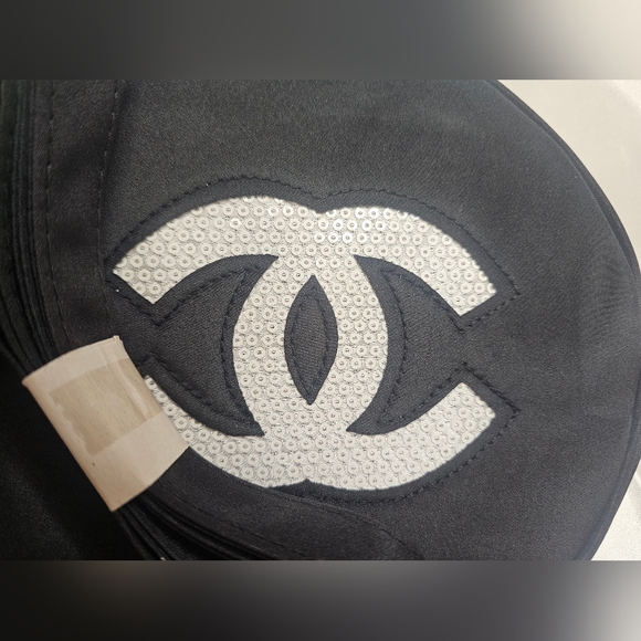 NWT Chanel Precision CC Circular Bag with Strap! - Picture 7 of 9